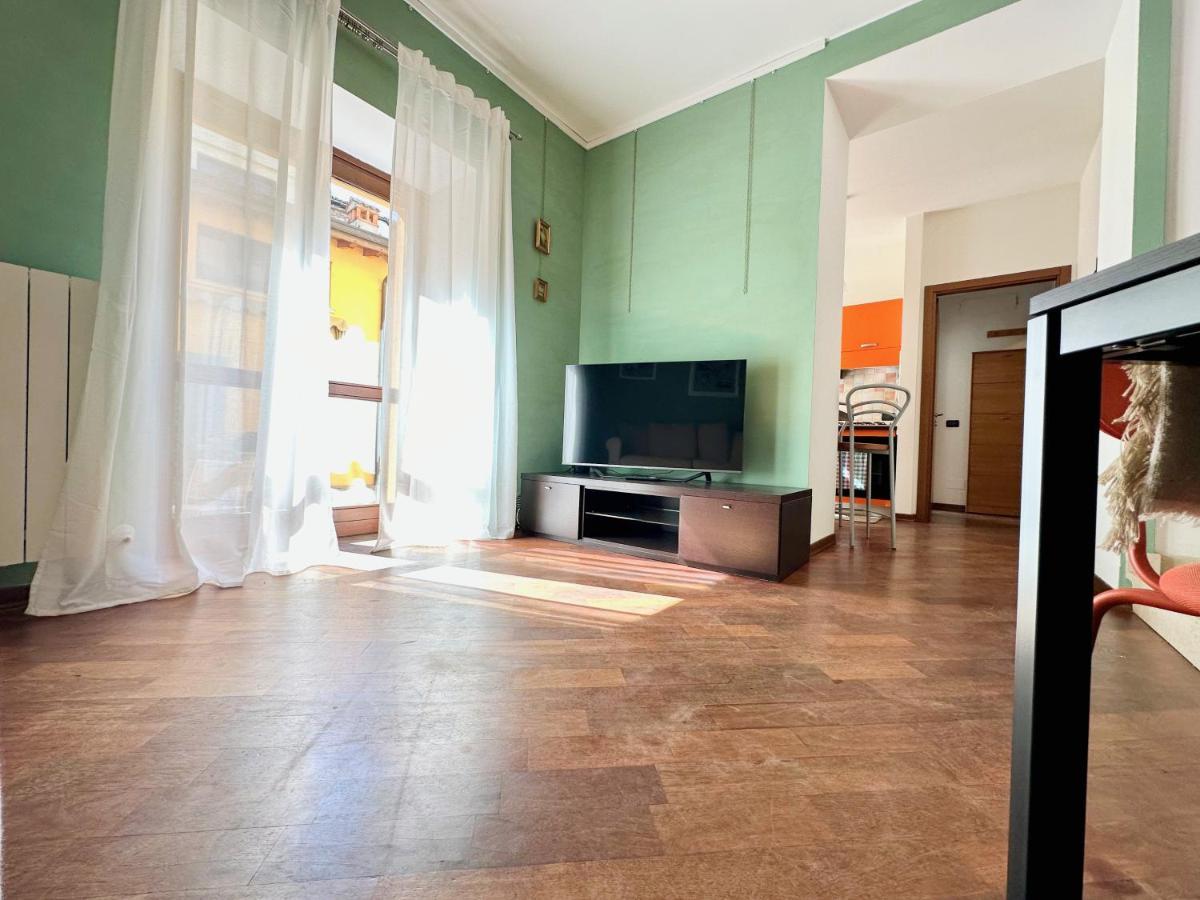Fontanone Apartment Лонато Екстериор снимка